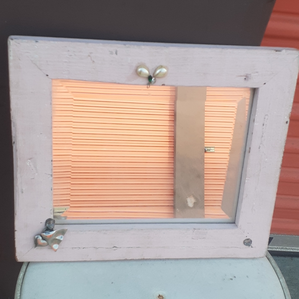 farmhouse Pink shabby vtg Beveled mirror 11x13 - Picture 2 of 2